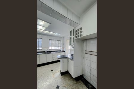 Apartamento à venda com 360m², 4 quartos e 6 vagasCozinha