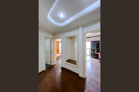 Apartamento à venda com 360m², 4 quartos e 6 vagasQuarto 3 - Suíte