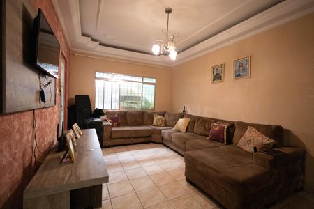 Casa para alugar com 3 quartos, 127m² em Parque Meia Lua, Jacareí