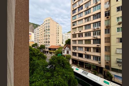 Apartamento à venda com 105m², 3 quartos e 1 vagaQuarto 2 - vista