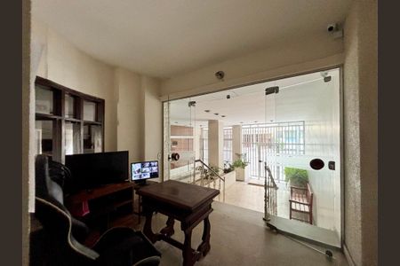 Apartamento à venda com 105m², 3 quartos e 1 vagaPortaria