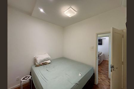 Apartamento à venda com 105m², 3 quartos e 1 vagaSuíte