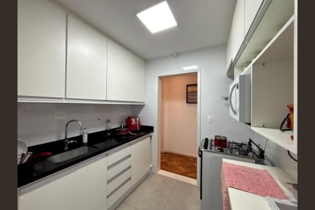 Apartamento à venda com 105m², 3 quartos e 1 vagaCozinha