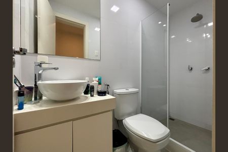 Apartamento à venda com 105m², 3 quartos e 1 vagaSuíte - banheiro