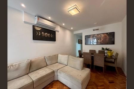 Apartamento à venda com 105m², 3 quartos e 1 vagaSala