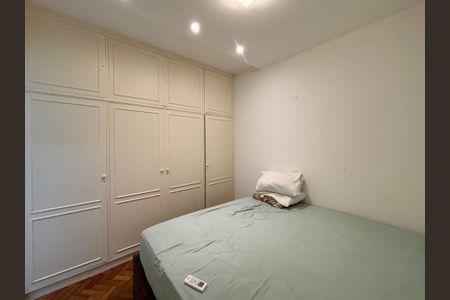 Apartamento à venda com 105m², 3 quartos e 1 vagaSuíte