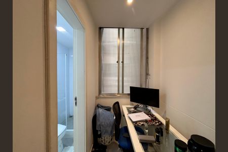 Apartamento à venda com 105m², 3 quartos e 1 vagaSuíte