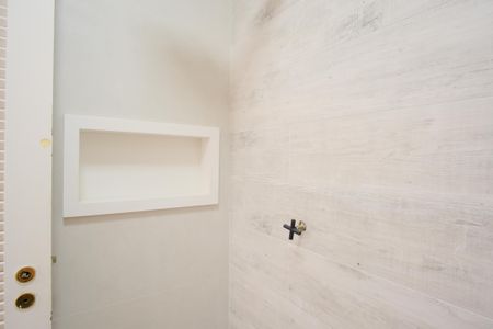 Casa à venda com 275m², 2 quartos e 1 vagaBanheiro de serviço