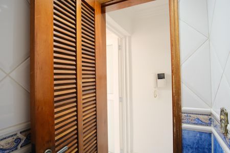 Casa à venda com 275m², 2 quartos e 1 vagaLavabo