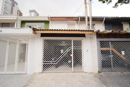 Casa à venda com 275m², 2 quartos e 1 vagaFachada