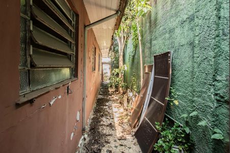 Casa à venda com 232m², 3 quartos e 1 vagaAcesso lateral