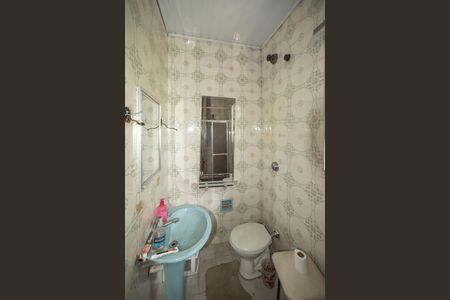Casa à venda com 232m², 3 quartos e 1 vagaBanheiro