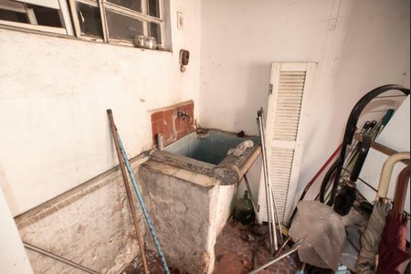 Casa à venda com 232m², 3 quartos e 1 vagaÁrea de Serviço