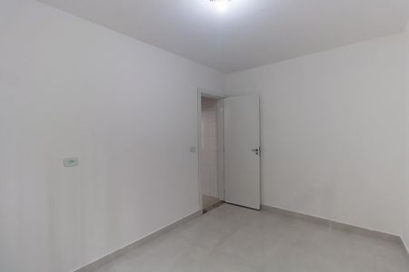 Quarto de casa para alugar com 1 quarto, 60m² em Vila Santa Virginia, São Paulo
