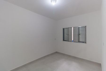 Quarto de casa para alugar com 1 quarto, 60m² em Vila Santa Virginia, São Paulo