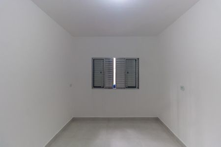 Quarto de casa para alugar com 1 quarto, 60m² em Vila Santa Virginia, São Paulo