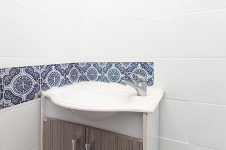 Apartamento para alugar com 59m², 2 quartos e sem vagaBanheiro