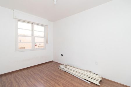 Quarto 2 de apartamento para alugar com 2 quartos, 59m² em Cristal, Porto Alegre