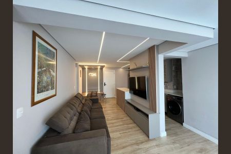 Apartamento à venda com 63m², 2 quartos e 1 vagaSala