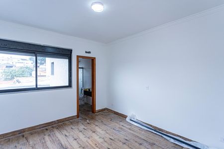 Casa à venda com 140m², 3 quartos e 2 vagasSuite