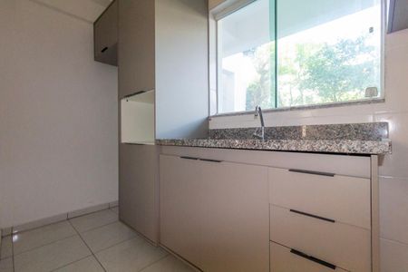 Apartamento para alugar com 36m², 1 quarto e sem vagaSala, Cozinha e área de serviço