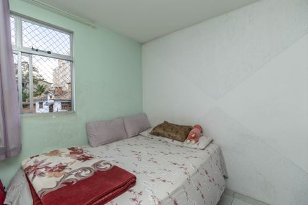 Quarto 1 de apartamento à venda com 2 quartos, 45m² em Heliópolis, Belo Horizonte