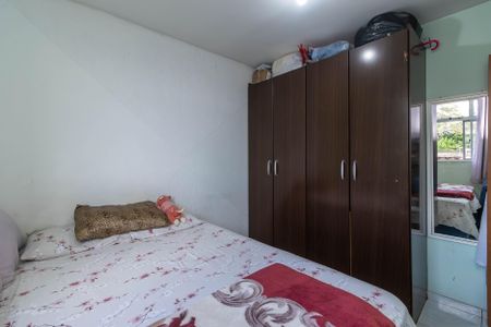 Quarto 1 de apartamento à venda com 2 quartos, 45m² em Heliópolis, Belo Horizonte