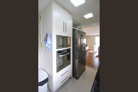 Apartamento para alugar com 101m², 2 quartos e 2 vagasCozinha 