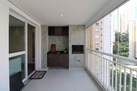 Apartamento para alugar com 101m², 2 quartos e 2 vagasVaranda