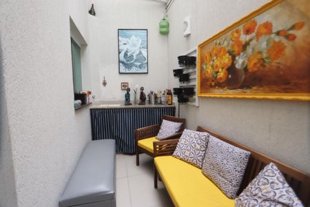 Casa de condomínio à venda com 142m², 3 quartos e 4 vagasLazer