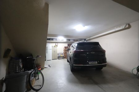 Casa de condomínio à venda com 142m², 3 quartos e 4 vagasGaragem