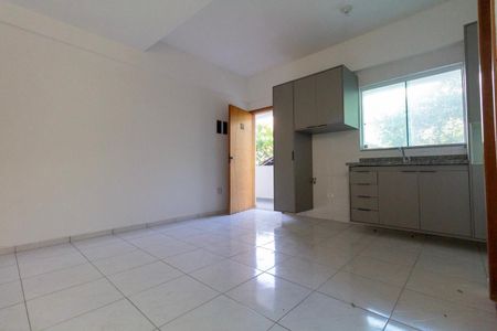 Apartamento à venda com 36m², 1 quarto e sem vaga Apartamento à venda com 36m², 1 quarto e sem vagaSala, Cozinha e área de serviço