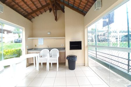 Apartamento para alugar com 49m², 2 quartos e 1 vagaÁrea comum - Churrasqueira