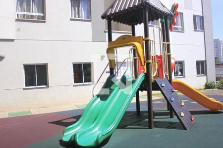 Apartamento para alugar com 36m², 2 quartos e sem vagaÁrea comum - Playground