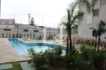 Apartamento para alugar com 36m², 2 quartos e sem vagaÁrea comum - Piscina