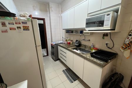 Apartamento à venda com 100m², 2 quartos e 1 vagaCozinha