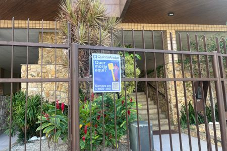 Apartamento à venda com 100m², 2 quartos e 1 vagaPlaca