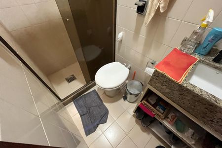 Apartamento à venda com 100m², 2 quartos e 1 vagaBanheiro de serviço