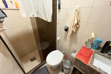 Apartamento à venda com 100m², 2 quartos e 1 vagaBanheiro de serviço
