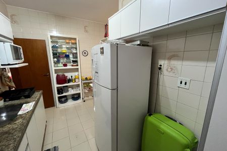 Apartamento à venda com 100m², 2 quartos e 1 vagaCozinha