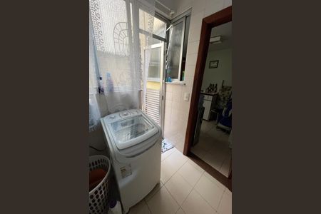 Apartamento à venda com 100m², 2 quartos e 1 vagaÁrea de Serviço