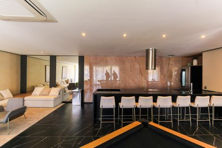 Studio à venda com 27m², 1 quarto e sem vagaÁrea comum - Salão de festas