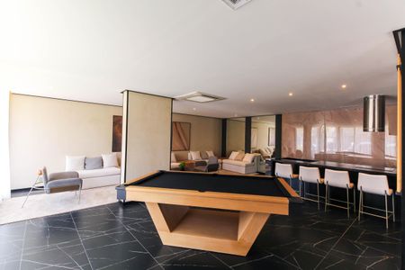 Studio à venda com 27m², 1 quarto e sem vagaÁrea comum - Salão de festas