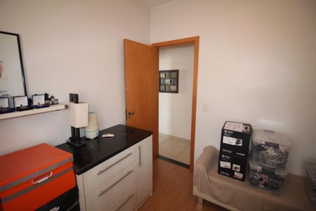 Apartamento à venda com 109m², 3 quartos e 4 vagasQuarto 3