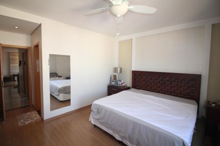 Apartamento à venda com 109m², 3 quartos e 4 vagasQuarto 1