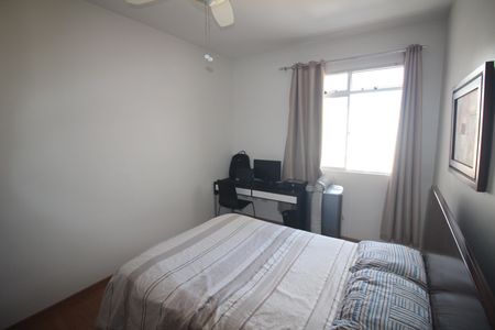 Apartamento à venda com 109m², 3 quartos e 4 vagasQuarto 2