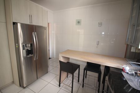 Apartamento à venda com 109m², 3 quartos e 4 vagasCozinha