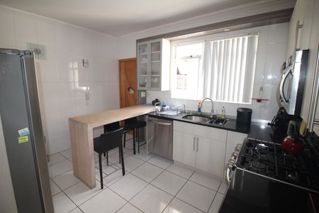 Apartamento à venda com 109m², 3 quartos e 4 vagasCozinha