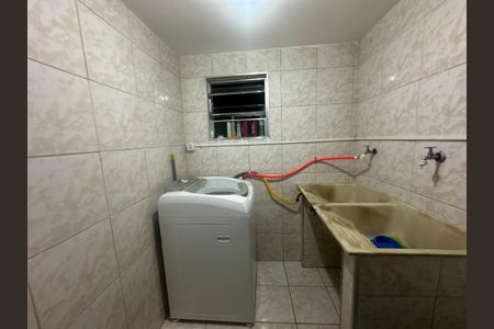 Casa para alugar com 250m², 2 quartos e 1 vagaÁrea de Serviço