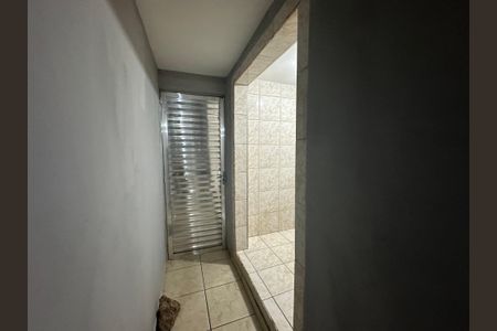 Casa para alugar com 250m², 2 quartos e 1 vagaÁrea de Serviço